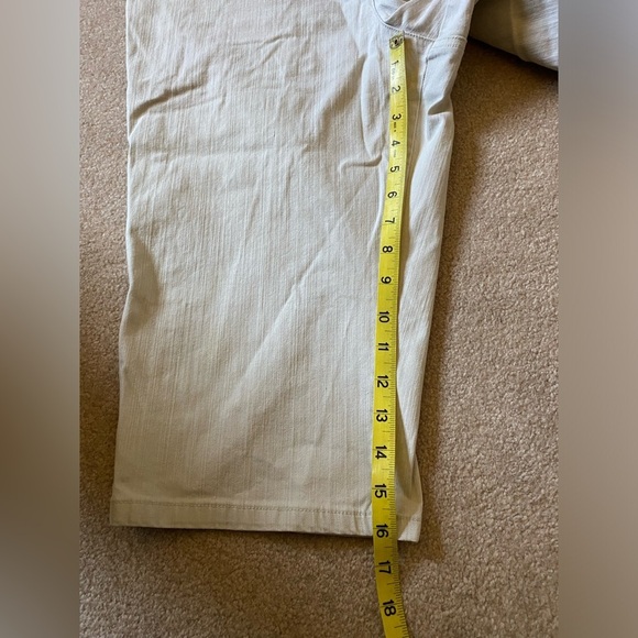 Christopher & Banks Bermuda crop capris cotton spandex stretch off white… - Picture 5 of 10